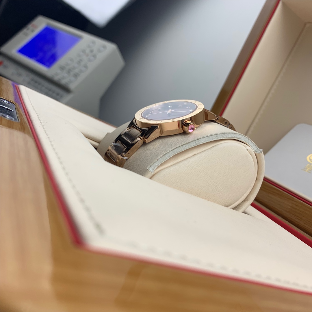 Bvlgari 皇家 宝格丽女款全玫瑰金腕表