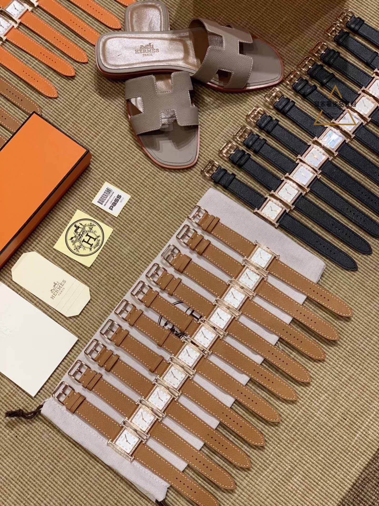 Hermès Hermes爱马仕H形26mm 送礼最佳选择 Hermes家表带背面前3线是双线缝制