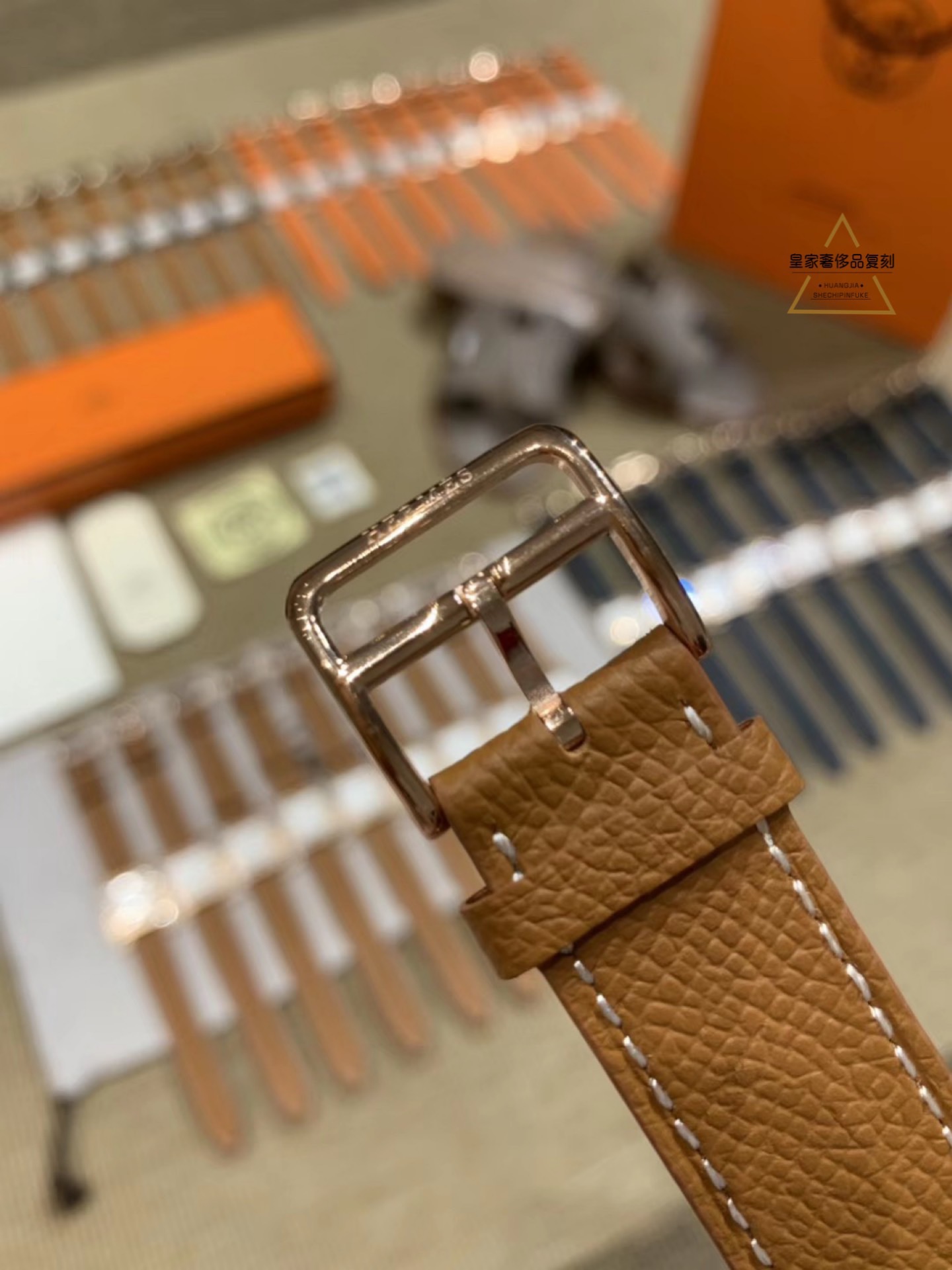 Hermès Hermes爱马仕H形26mm 送礼最佳选择 Hermes家表带背面前3线是双线缝制
