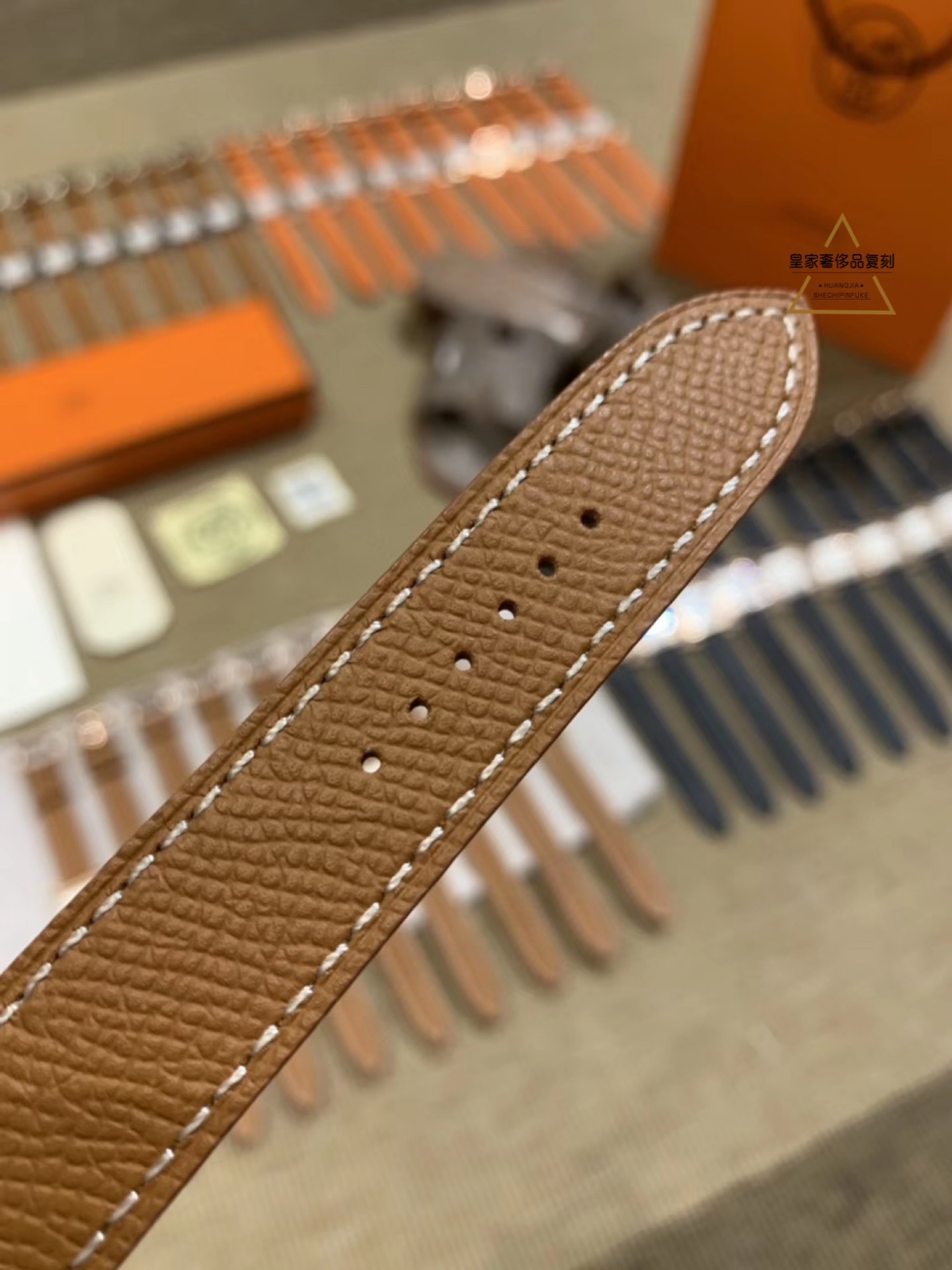 Hermès Hermes爱马仕H形26mm 送礼最佳选择 Hermes家表带背面前3线是双线缝制