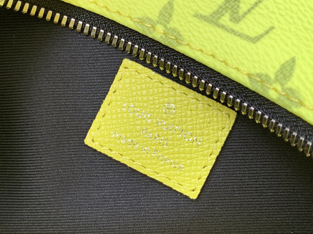 Louis Vuitton Taigarama Discovery Backpack PM M30228 Jaune Lime Green