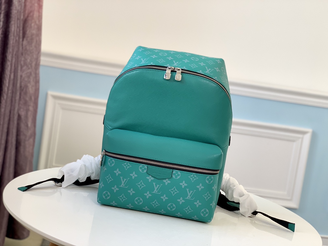Louis Vuitton Taigarama Discovery Backpack PM M30227 Vert