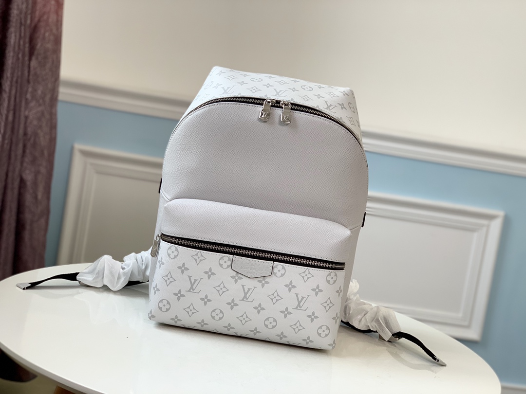 Louis Vuitton Taigarama Discovery Backpack PM M30232 White Silver