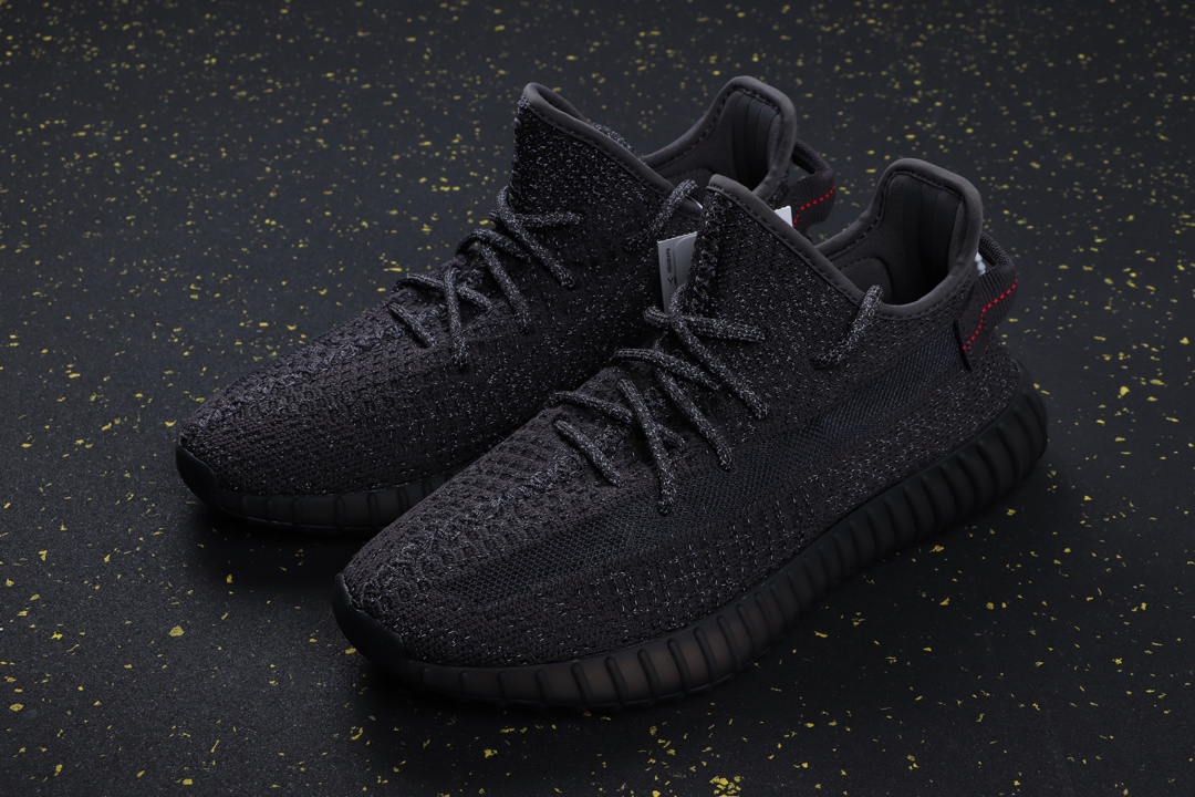 Adidas YEEZY Boost 350 V2 Black TRIPLE BLACK UK 10