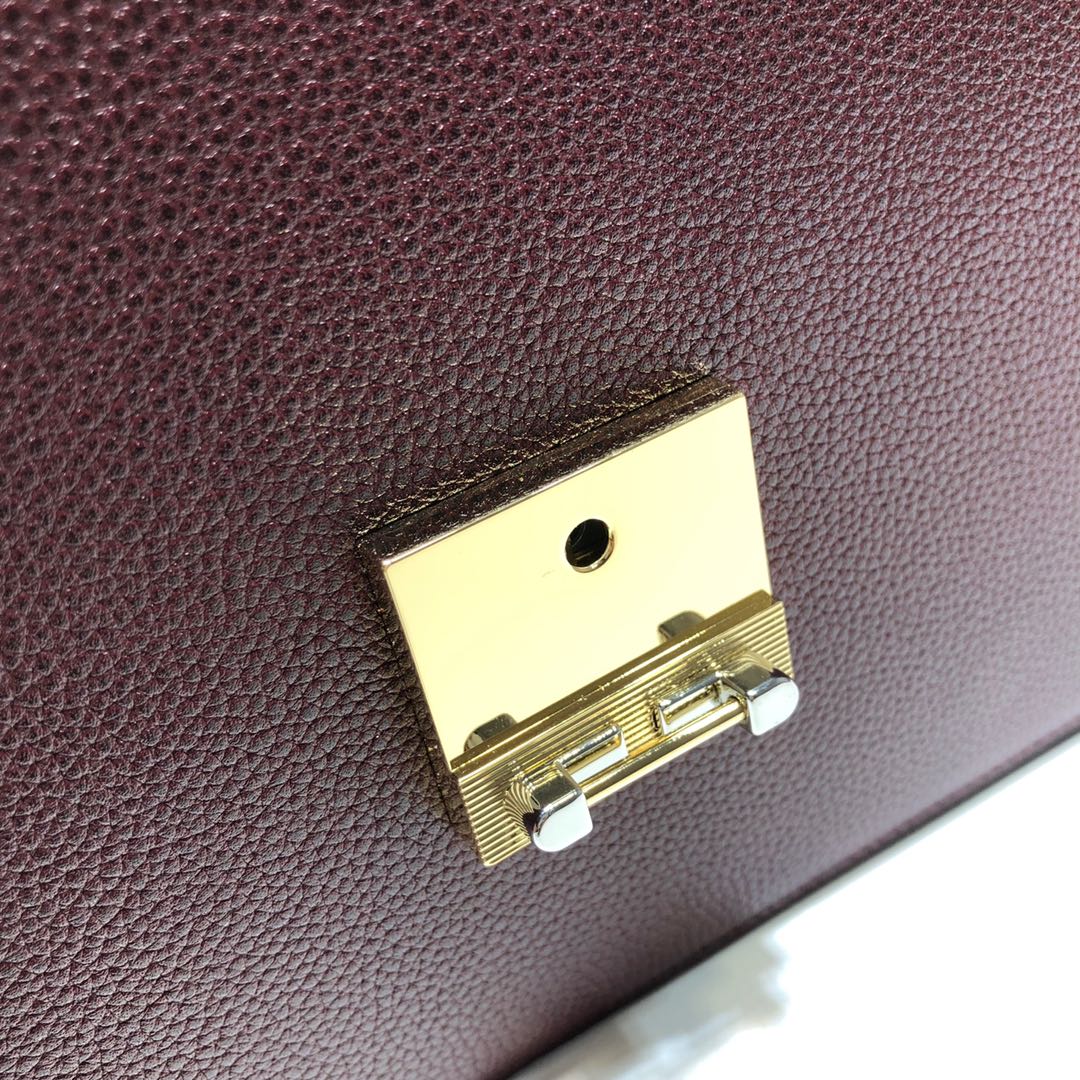 GUCCI古驰马衔扣1955系列荔枝纹皮肩背包576388