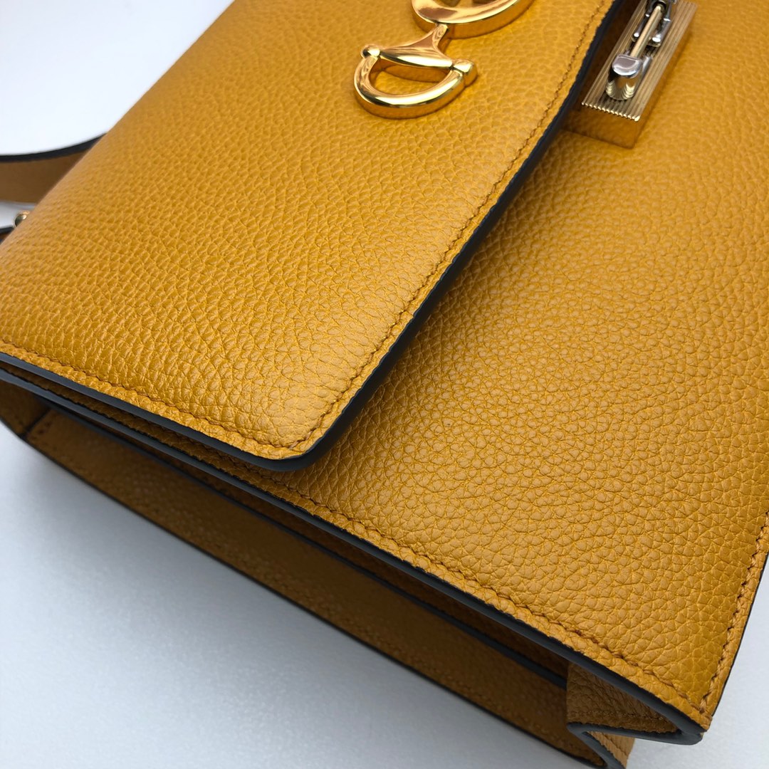 GUCCI古驰马衔扣1955系列荔枝纹皮肩背包576388