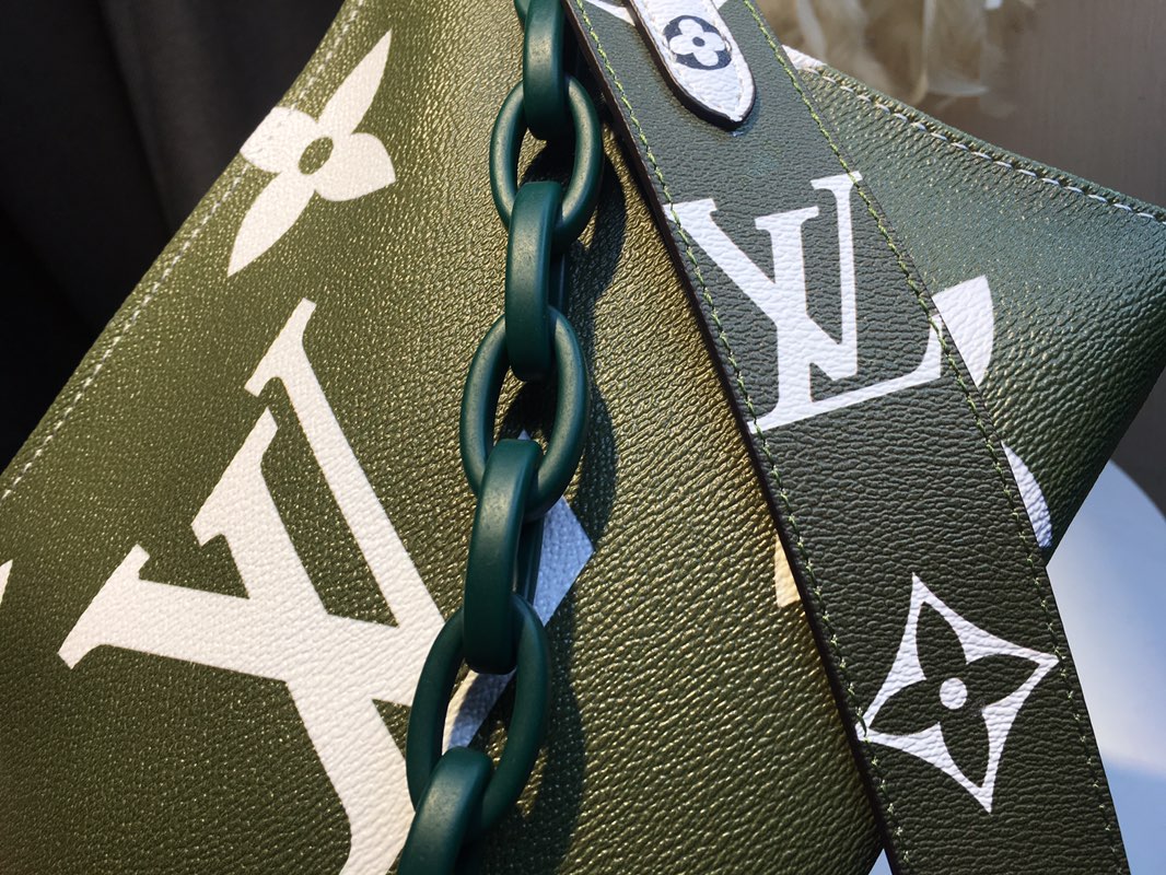 LV bag 。M47542LV W25H20D5 New LV ， — photo 7