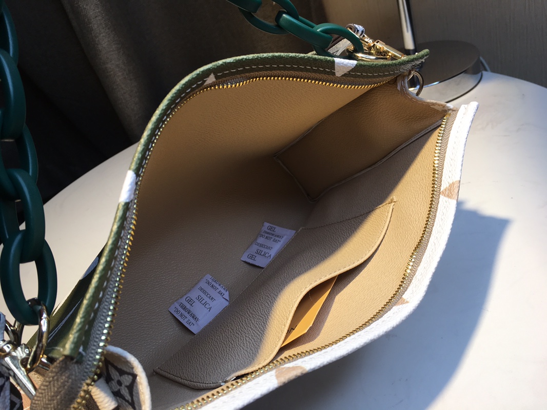 LV bag 。M47542LV W25H20D5 New LV ， — photo 8