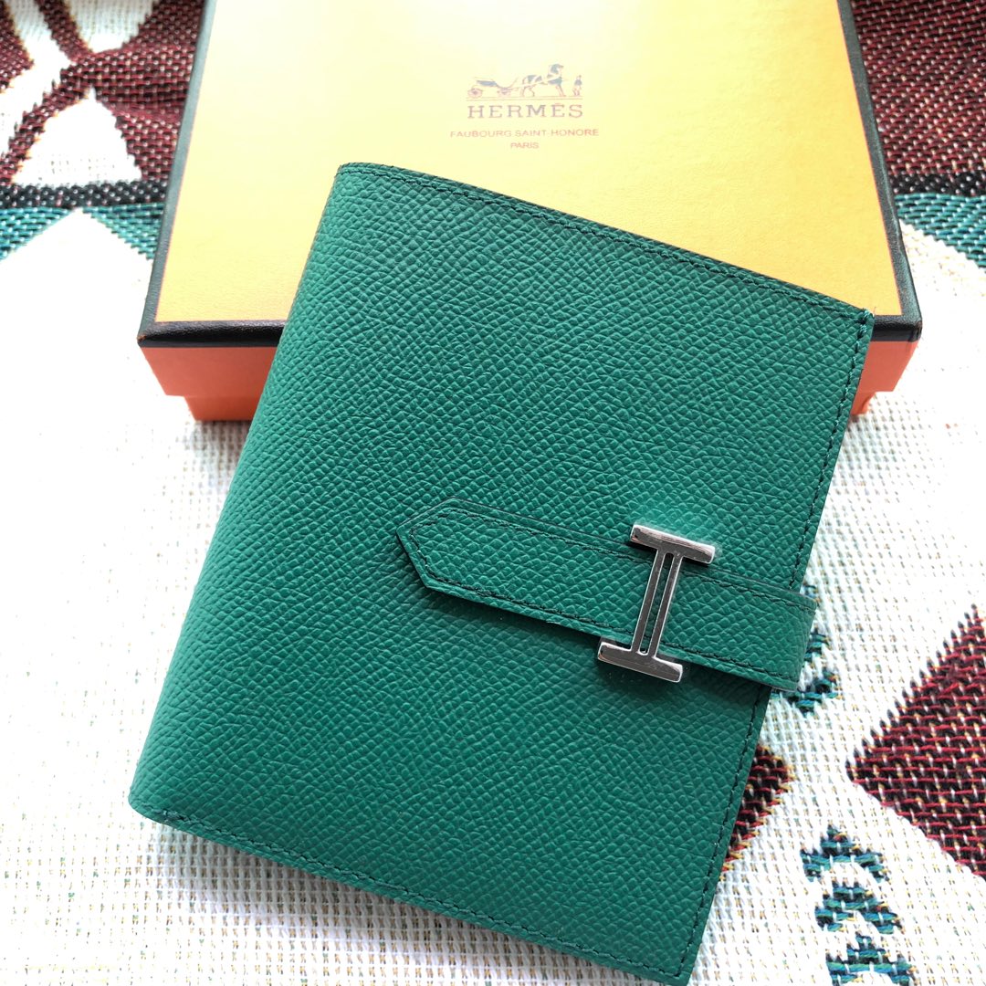 NO:674559,Bearn short clip Epsom spot size12cm/10cm malachite green, H wallet, wallets19860909Bearn 短夹 Epsom现货 size12cm/10cm 孔雀绿,H 钱包,wallets,欧美剧