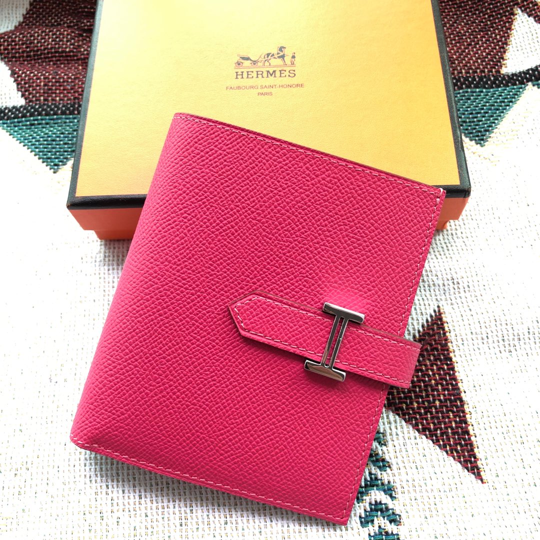 NO:674545,Bearn short clip Epsom ready stock color pink size 12cm/10cm, H wallet, wallets19860909Bearn 短夹 Epsom现货 颜色桃红 size12cm/10cm,H 钱包,wallets,欧美剧