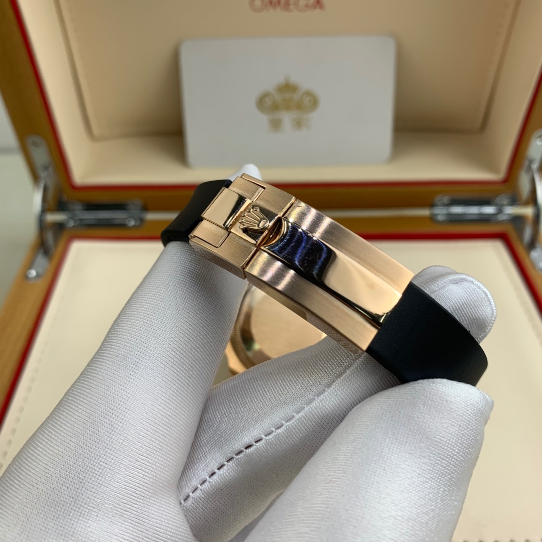 Rolex 皇家 劳力士游艇系列女款腕表37尺寸