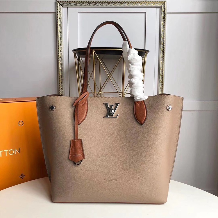 Louis Vuitton Handbags Tote Bags Cheap Replica
 Light Pink Yellow Taurillon Spring Collection Fashion M55028