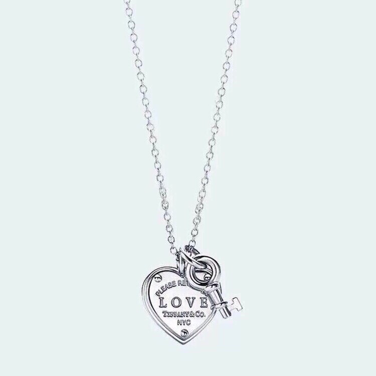 NO:102547,Tijia Lock Heart Necklace 