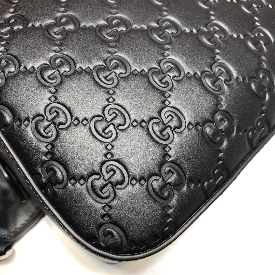 GUCCI古驰双G压印肩背包574886