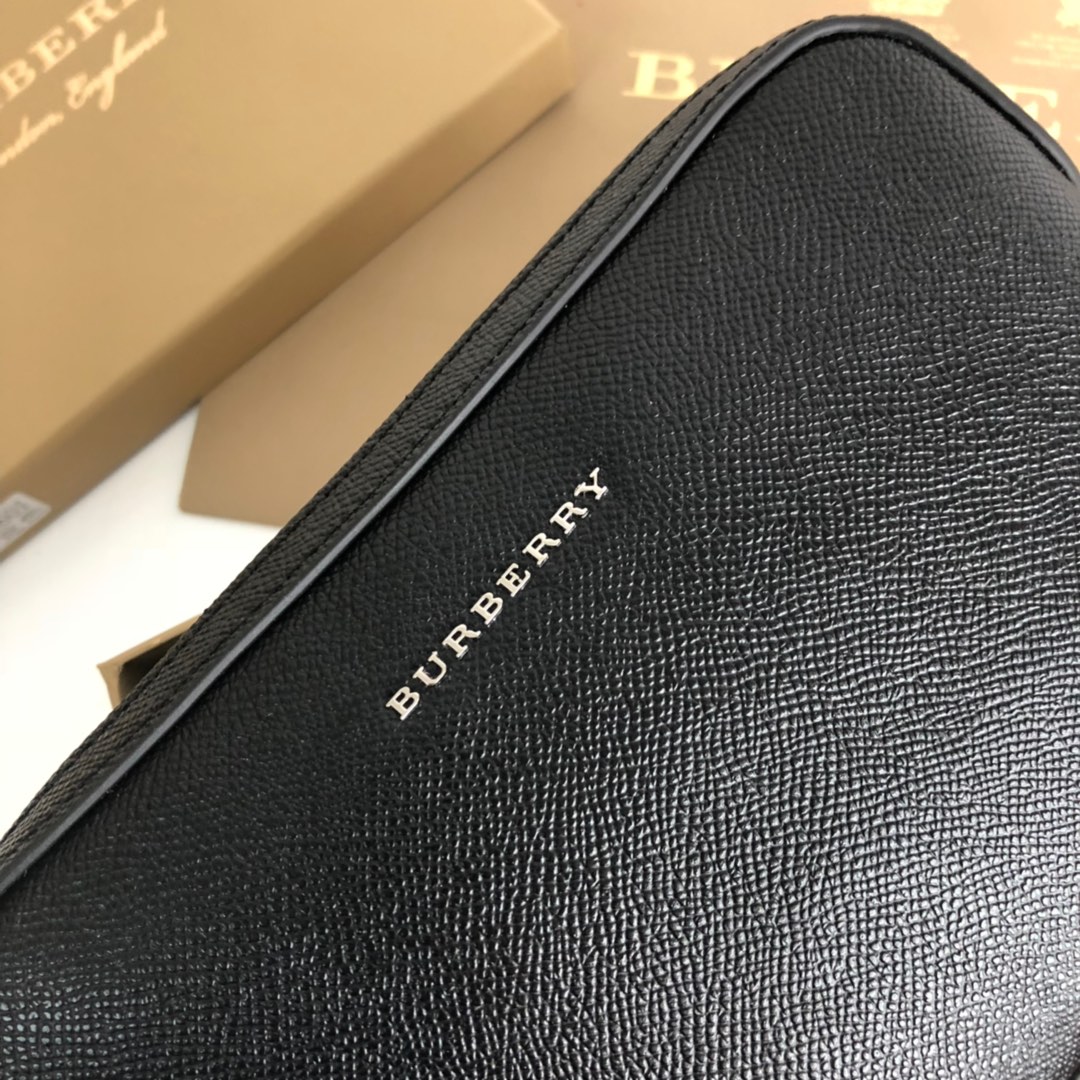Burberry Zip Pouch Black 25x14cm everyday