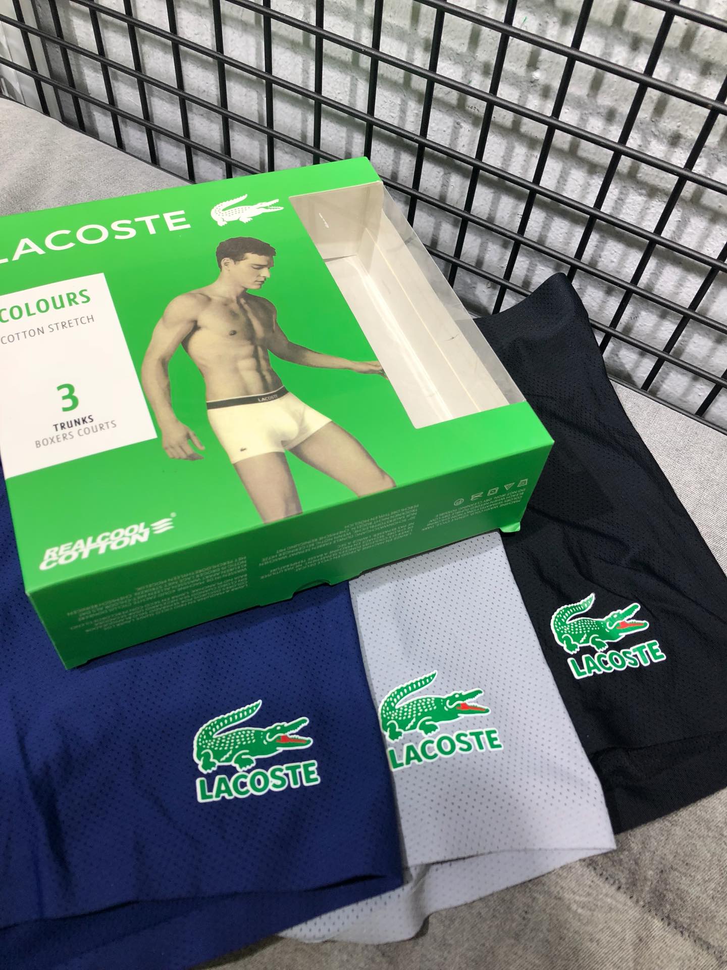 LACOSTE经典款外贸公司合作订单时尚百搭采用高进口冰丝轻薄透气丝滑舒爽健康一片式无痕裁剪网孔透气穿着