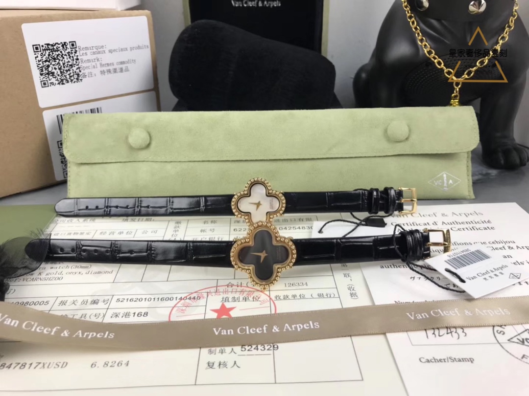 Van Cleef & Arpels 品牌：梵克雅宝-Van Cleef＆Arpels ™