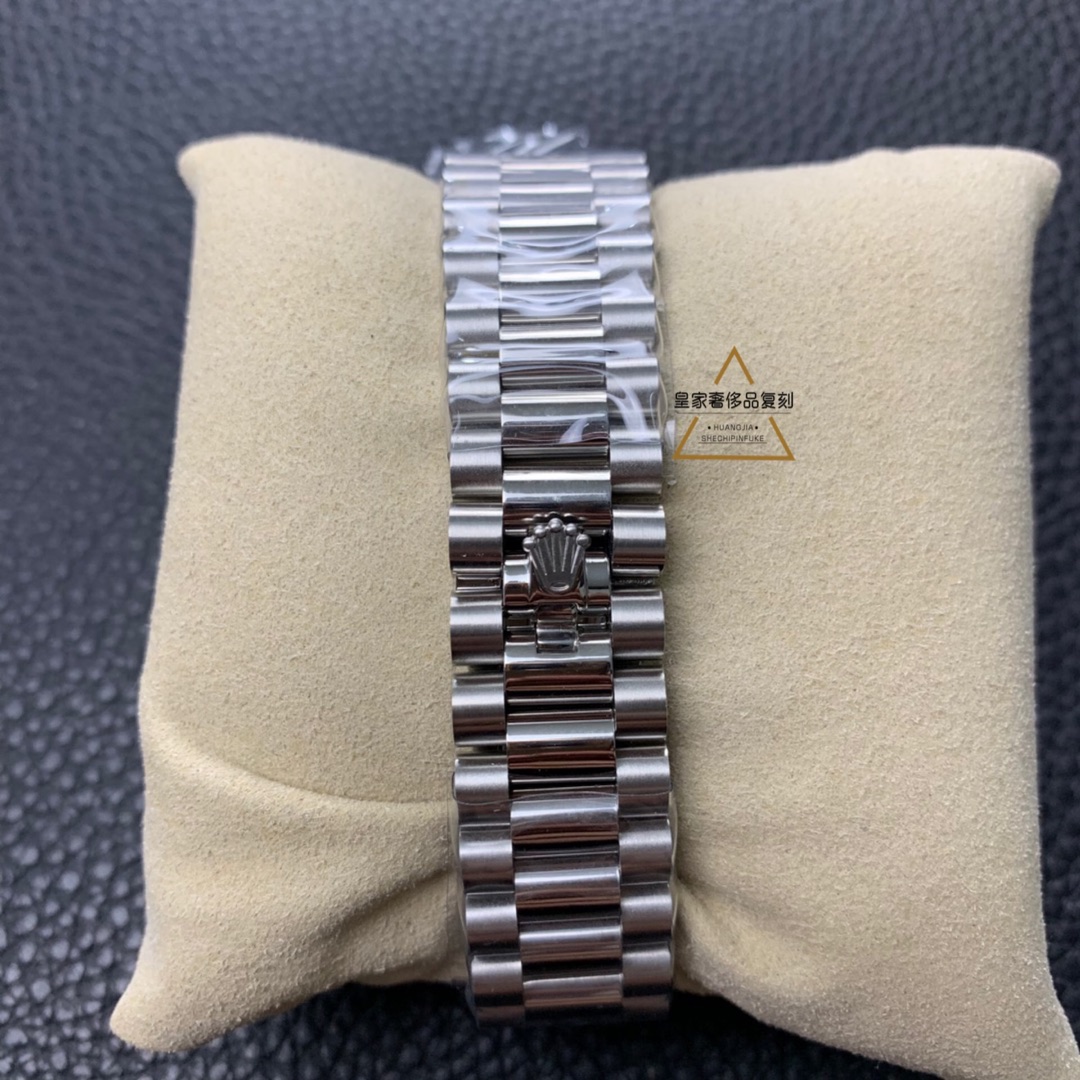 Rolex 劳力士日志系列贝壳面腕表，36尺寸