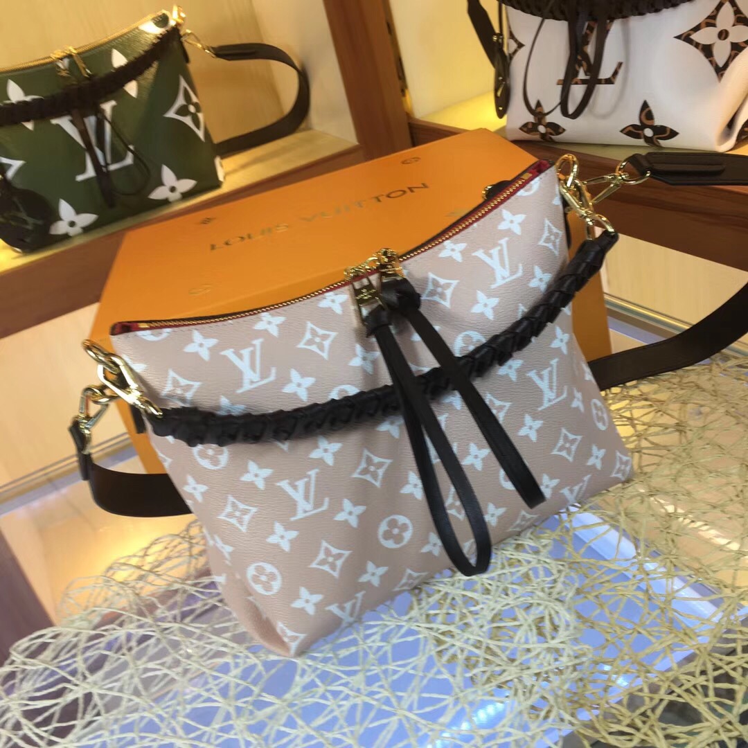 Louis Vuitton M55090 Monogram Red 25-21-15 shoulder everyday