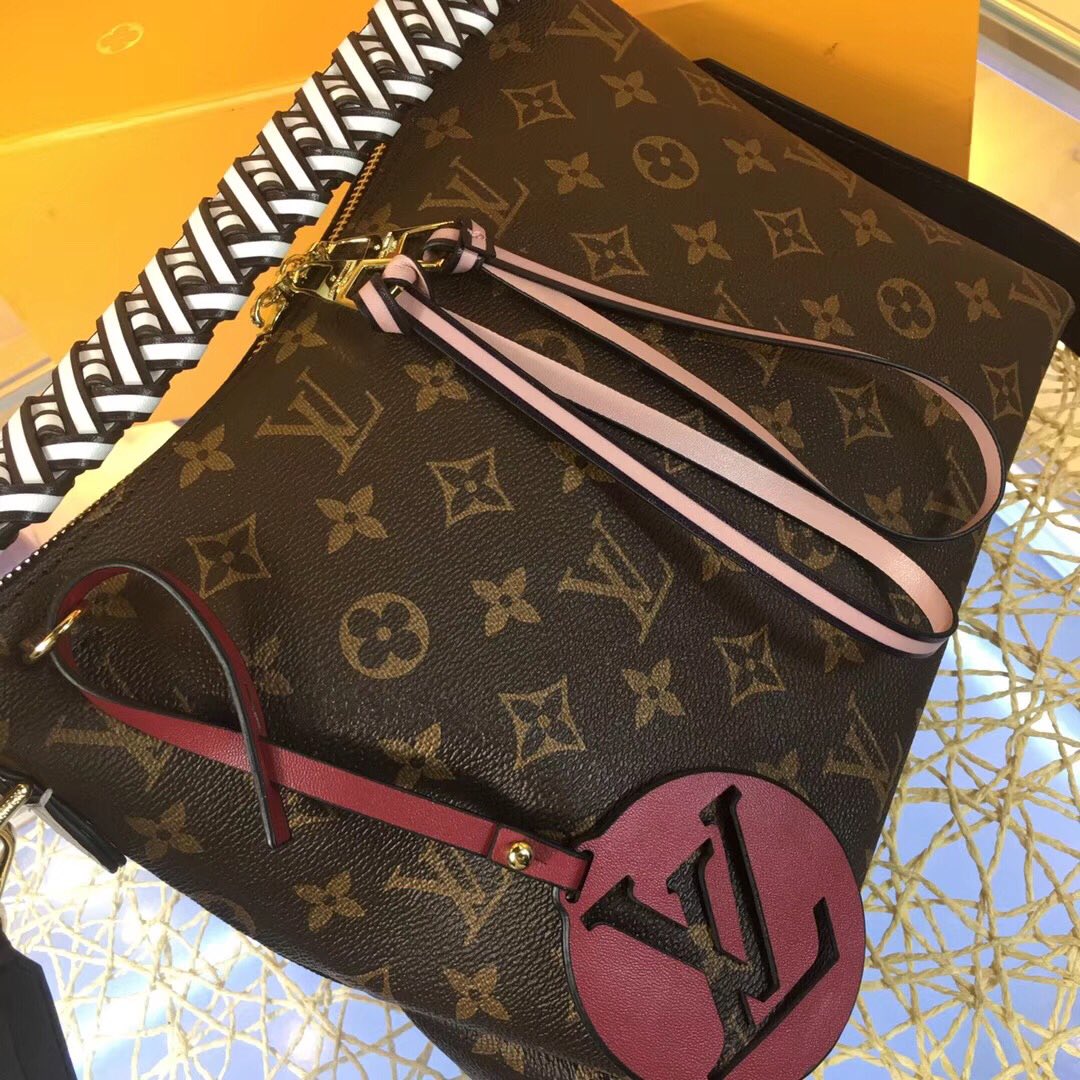 Louis Vuitton M55090 Monogram everyday