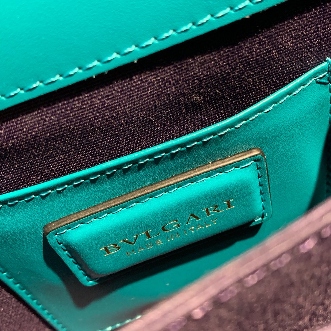 Сумка BVLGARI BVLGA** Новое поступление — photo 7