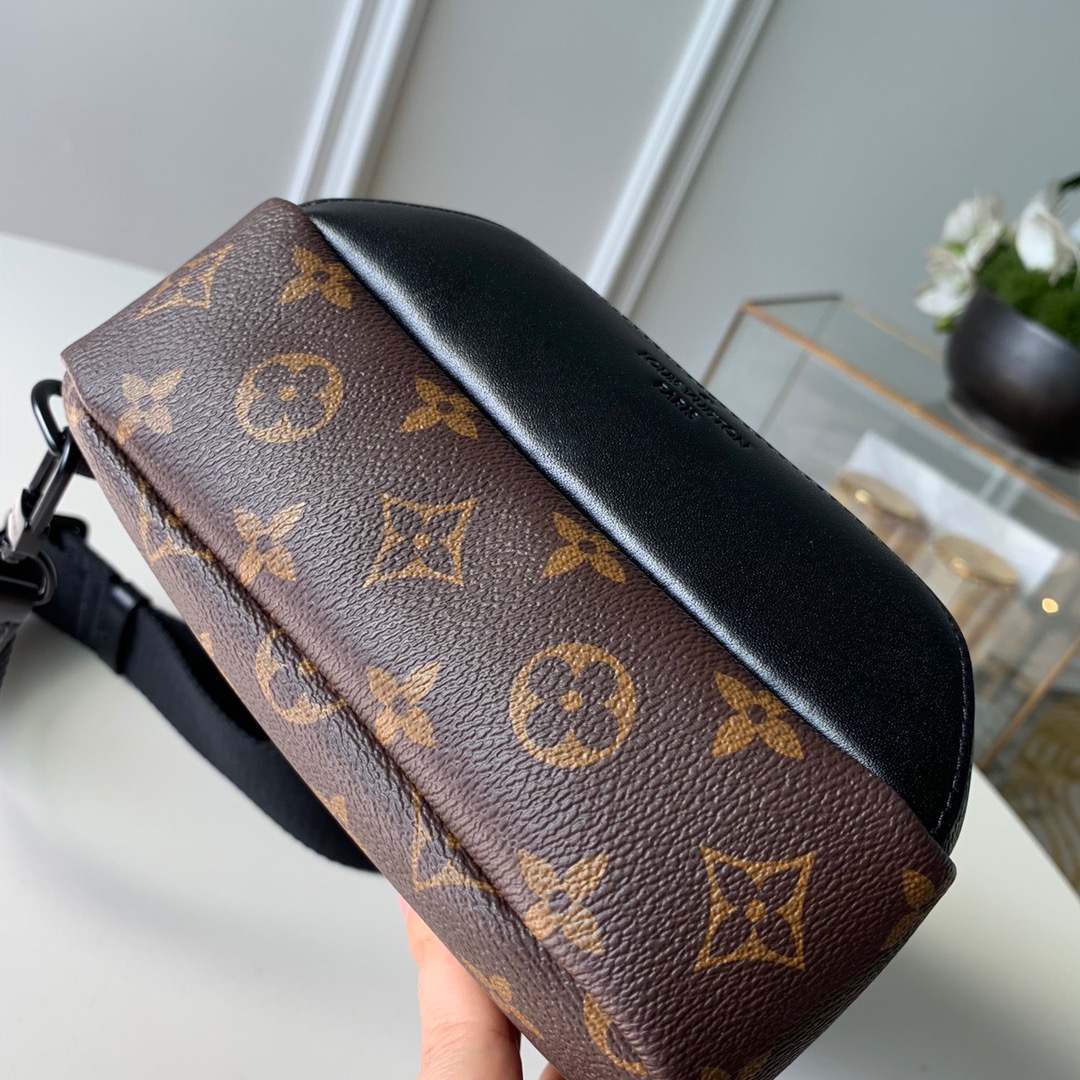 Louis Vuitton LV Avenue单肩包 M41719