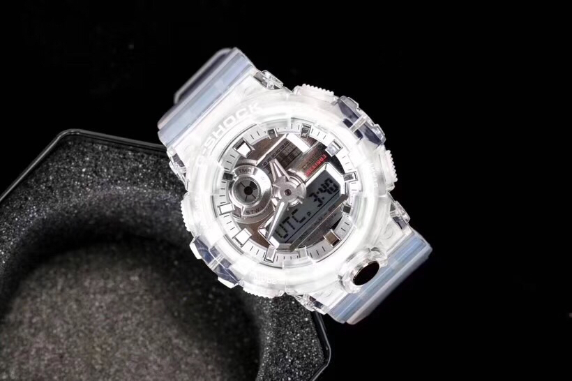“GA-7000 G-SHONK G-SHOCK Men’s Sports Watch with Mineral Glass Mirror”