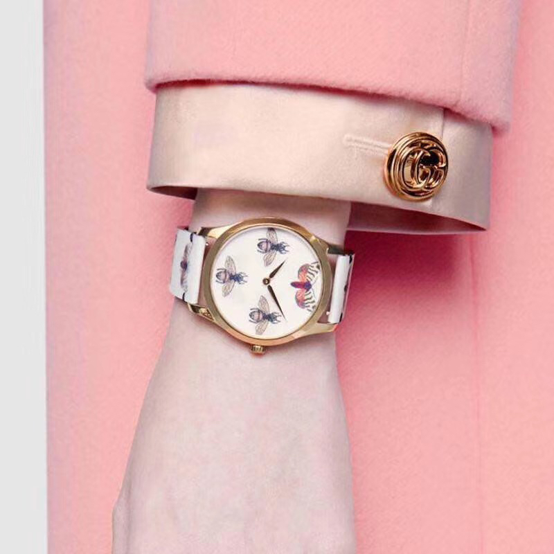 Gucci 古驰蜜蜂 3D效果 阳光照耀下的蝴蝶蜜蜂翩翩飞舞Gucci2019巴塞尔表款 热门款石英女表