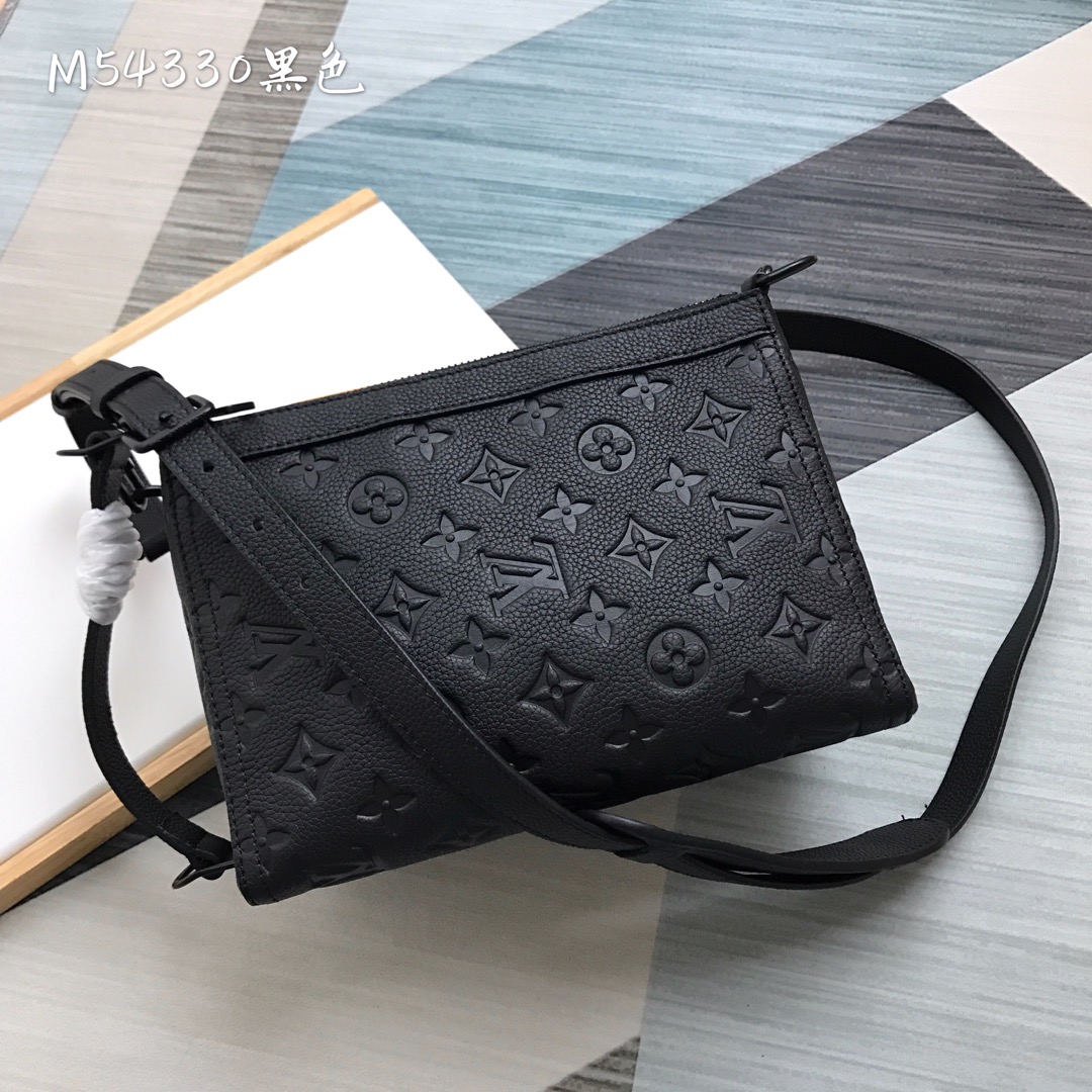 Louis Vuitton Top
 Handbags Crossbody & Shoulder Bags Every Designer
 Black Pink Unisex Empreinte​ Cowhide Fashion Casual M54330