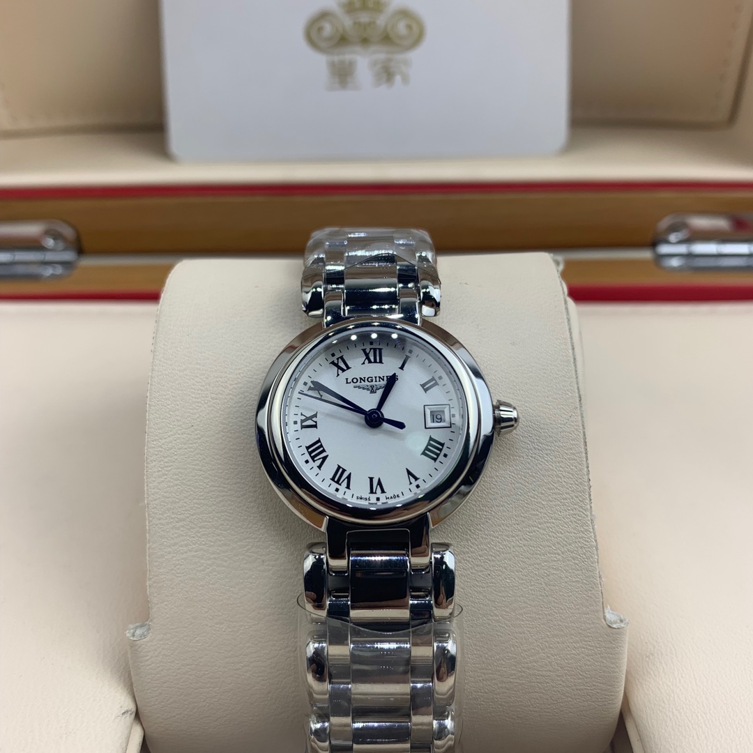 Longines 皇家 浪琴心月女款系列腕表