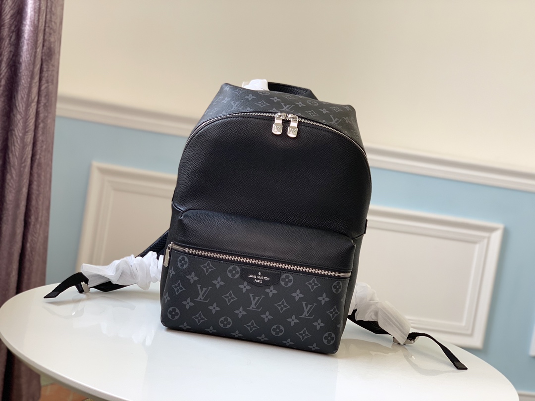 The Most Popular
 Louis Vuitton LV Discovery Bags Backpack Monogram Canvas M30230