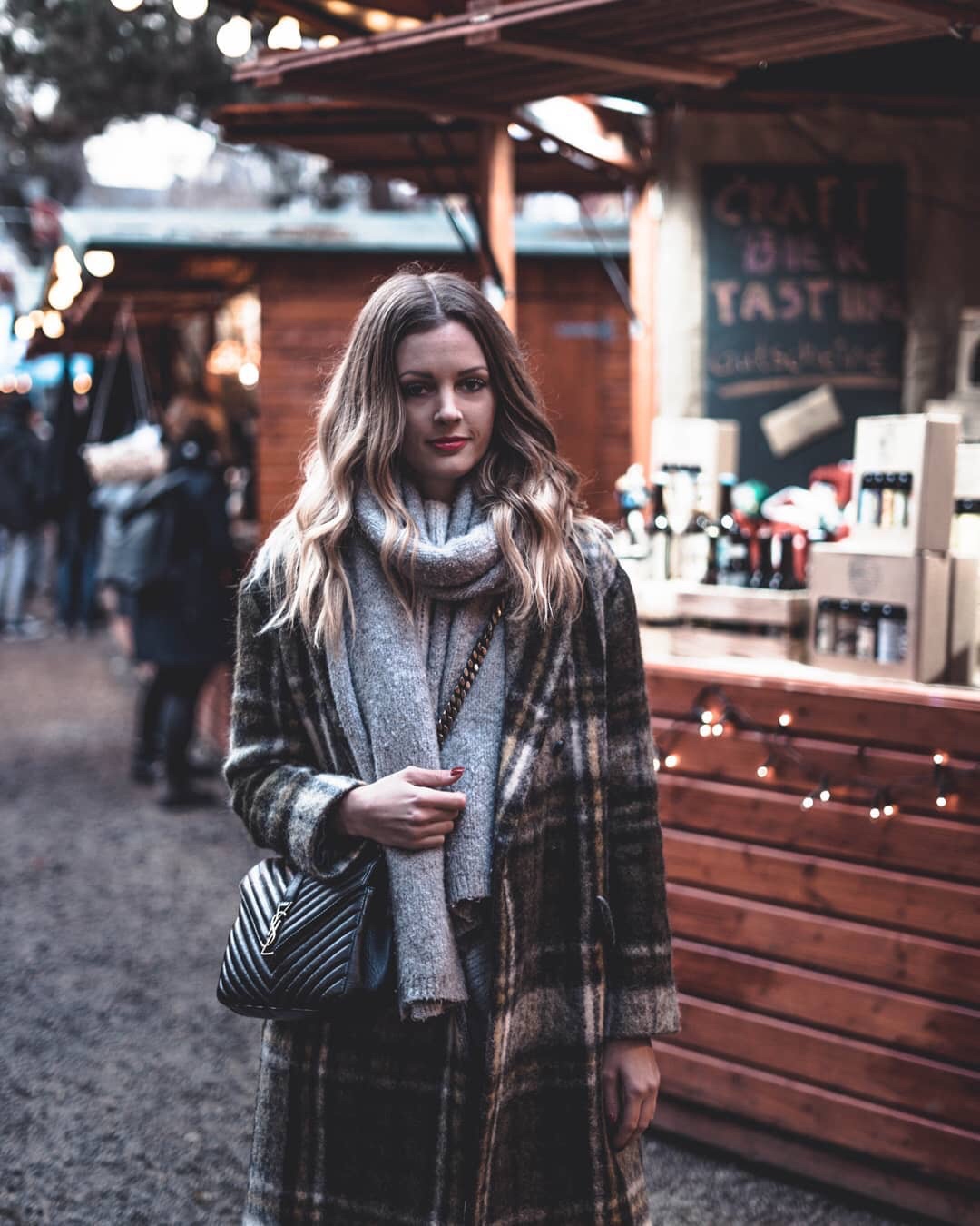 Saint laurent Ysl Monogram college_24cm黑色金扣428056