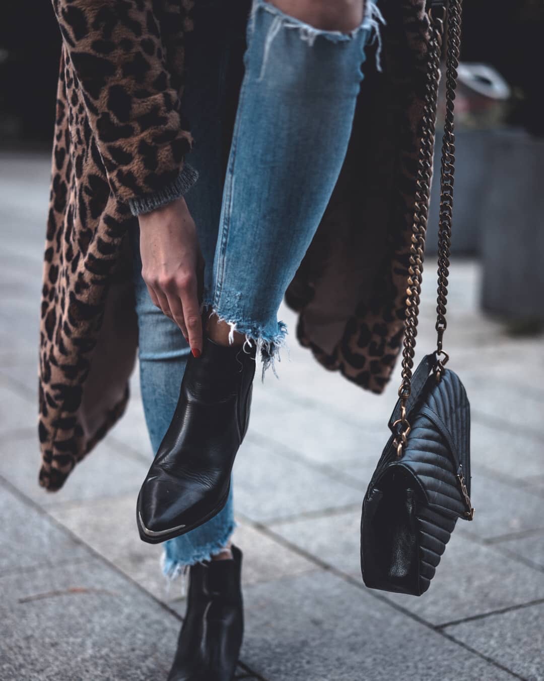 Saint laurent Ysl Monogram college_24cm黑色金扣428056