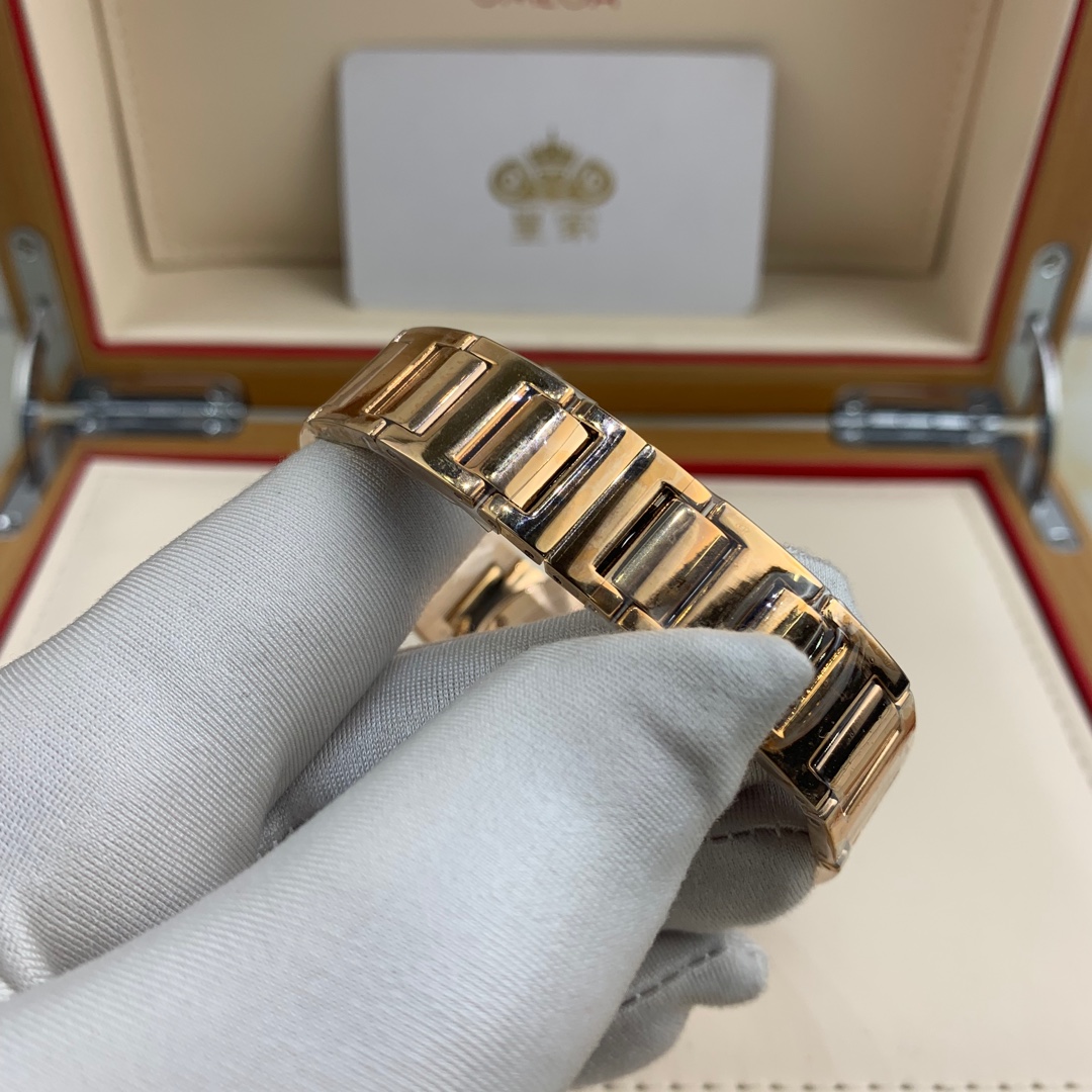 Piaget 皇家 伯爵ALTIPLANO系列女款全玫瑰金腕表