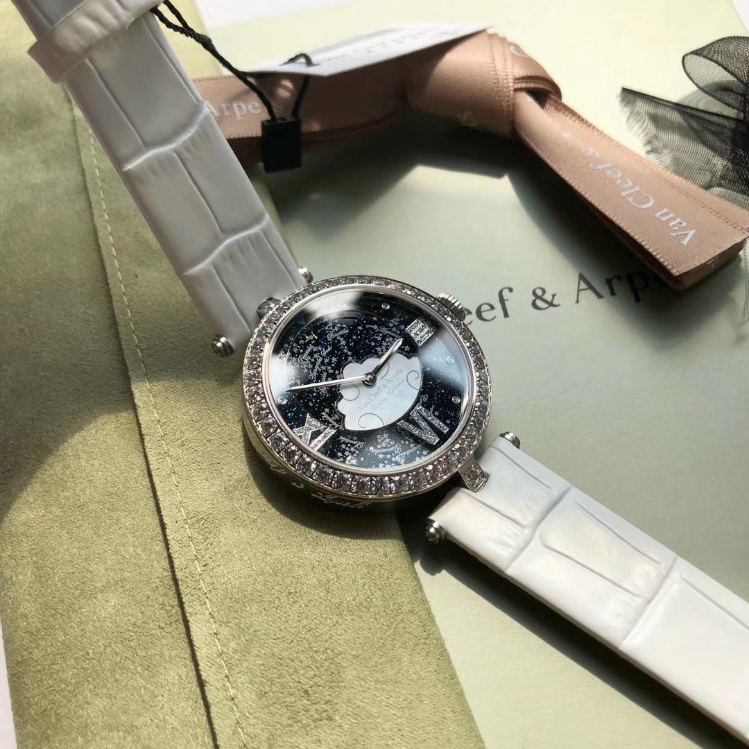 Van Cleef & Arpels Van Cleef & Arpels梵克雅宝•许愿 星空可转 全年12次流星雨绘于表盘