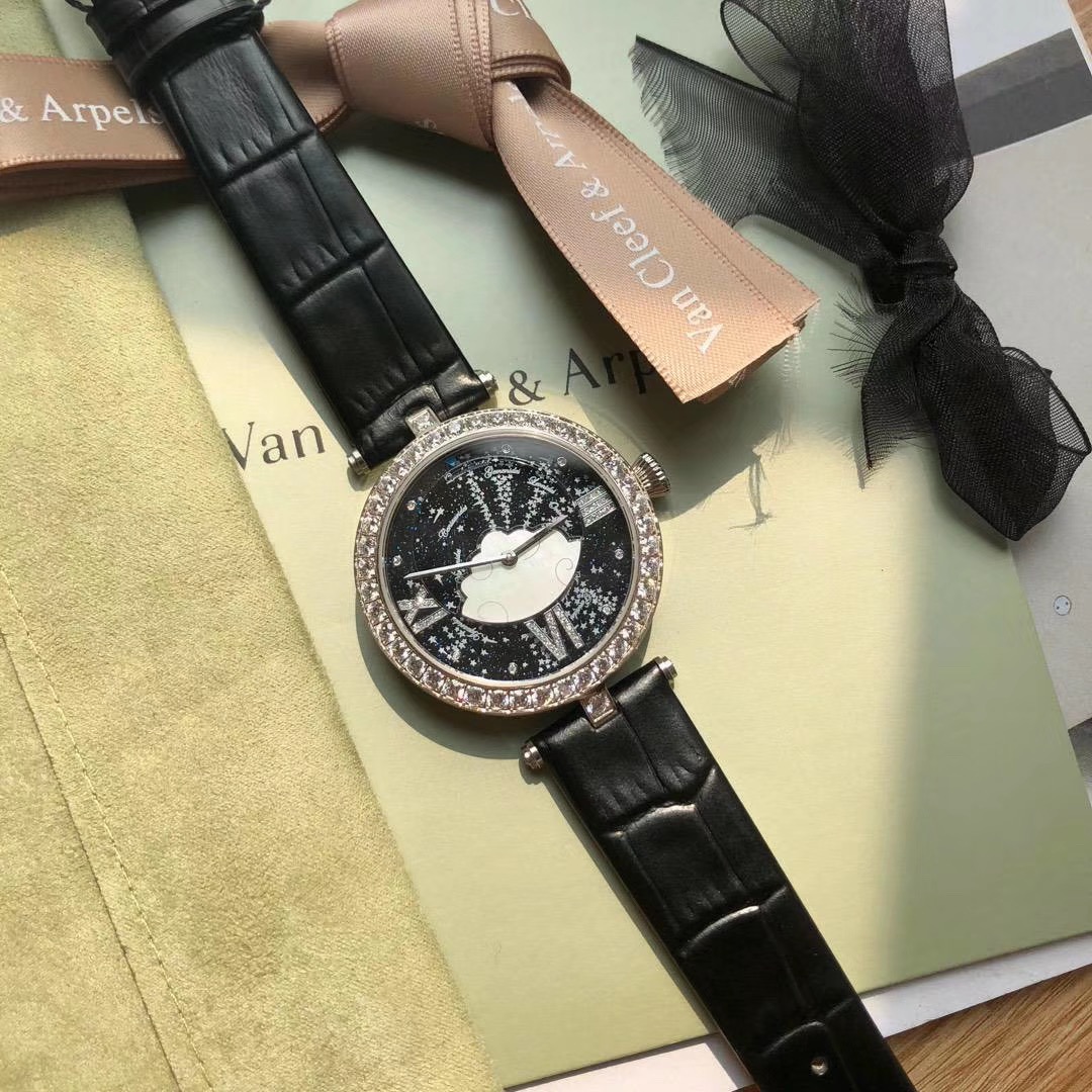 Van Cleef & Arpels Van Cleef & Arpels梵克雅宝•许愿 星空可转 全年12次流星雨绘于表盘