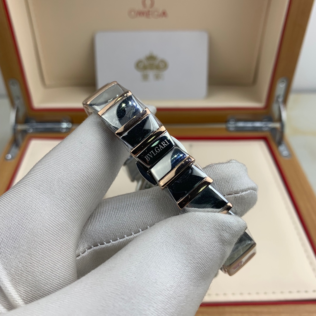 Bvlgari 皇家 宝格丽LVCEA系列女款腕表