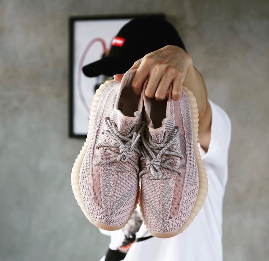 Adidas Yeezy 350 Boost V2 "Synth" Edición limitada de Asia 2.0. Materiales seleccionados de alta calidad.