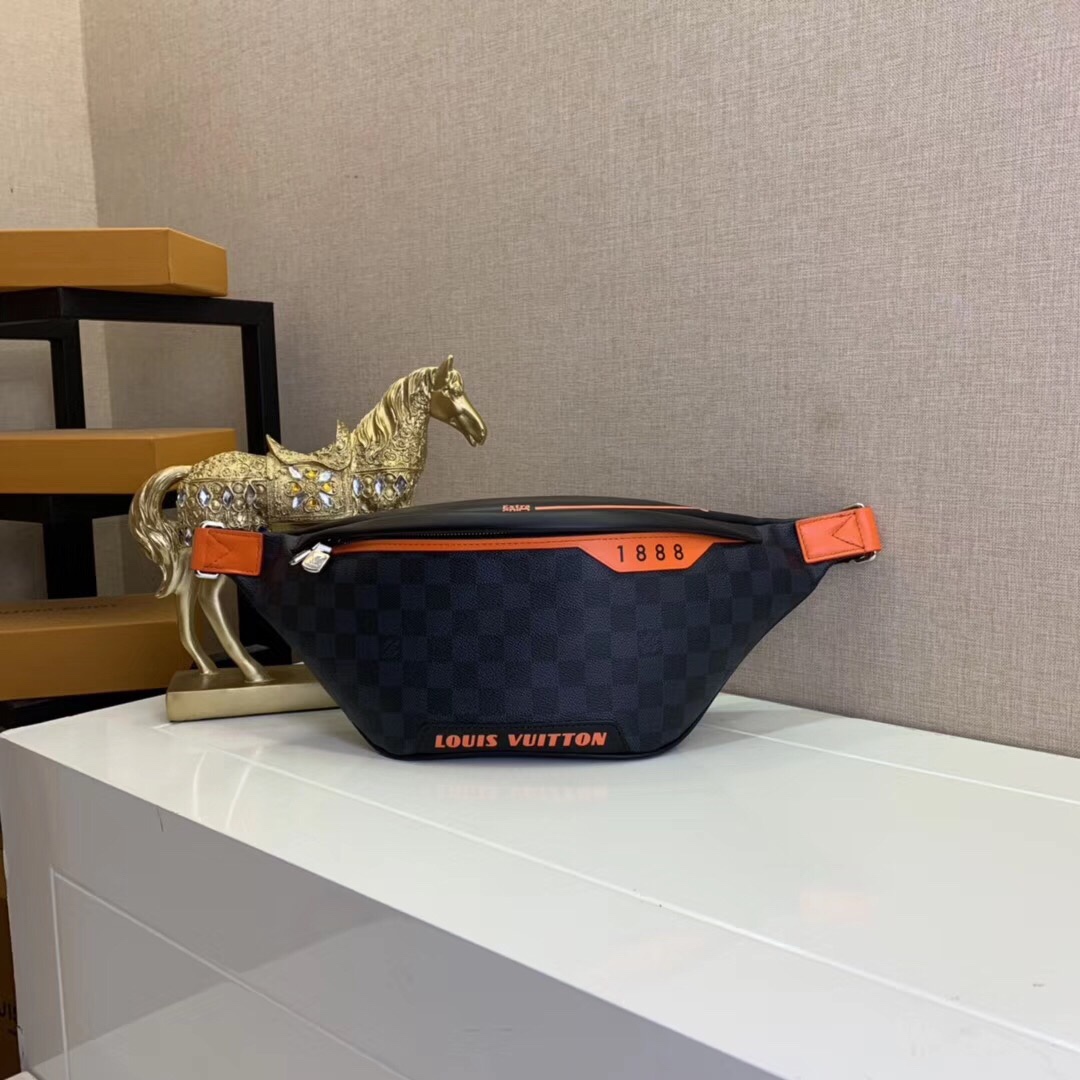 Louis Vuitton LV Discovery Belt Bags & Fanny Packs Orange Silver Damier Cobalt Canvas Cowhide Fabric Summer Collection Fashion Sweatpants M401612019