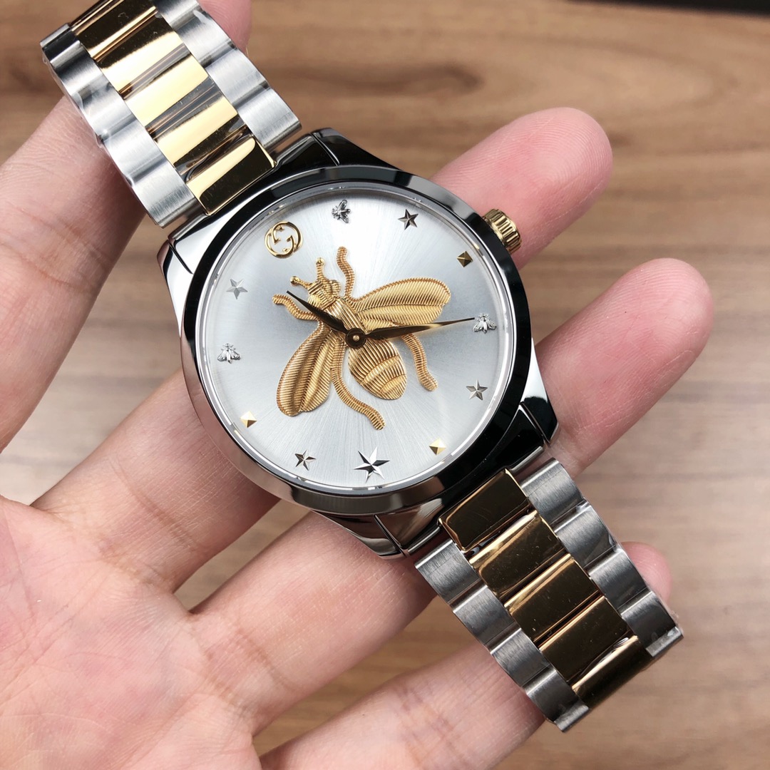 NO:388930,Batch: Original box: 30 Gucci G-Timeless watch, quartz neutral watch, watch diameter 38mm, sapphire crystal glass, surface decorated with bee pattern, original Swiss movement, waterproof 50m spot, gucci19860909批: 原盒:30 古驰G一Timeless腕表,石英中性表,表径38mm,蓝宝石水晶玻璃,表面饰以蜜蜂图案,原装瑞士机芯,防水50m现货,,gucci,Watch