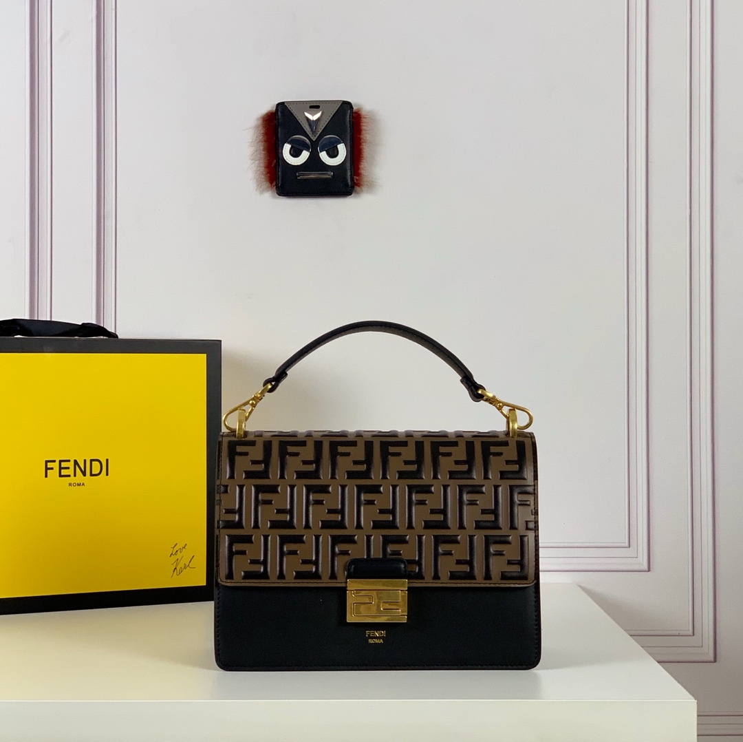 Fendi Borse Borsette Dalla Cina
 Nero Oro Pelle di vitello bovina