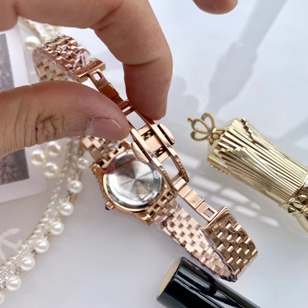 Chopard 萧邦女款腕表，七夕情人节送爱人最佳礼物