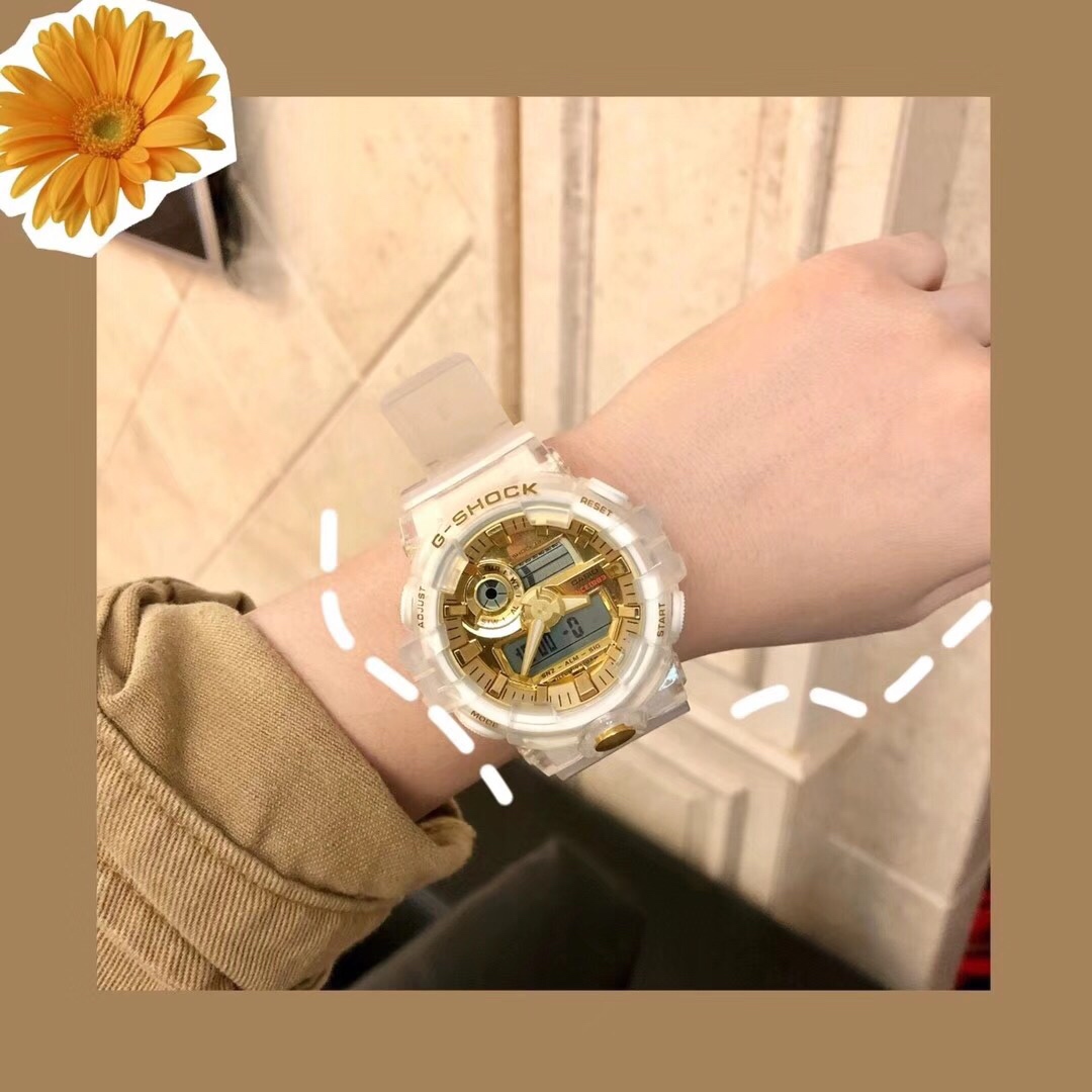 G5    Casio 卡西欧 GA-700透明冰川 男女均可佩戴