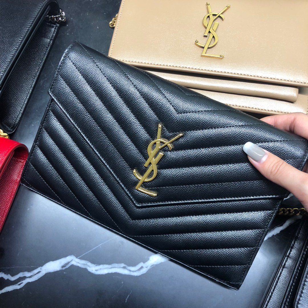 YSL MONOGRAM WOC 22.5CM 鱼子酱信封包 377828黑色/金扣