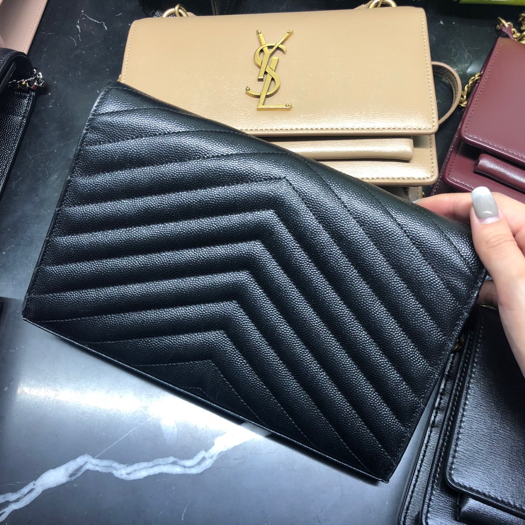 YSL MONOGRAM WOC 22.5CM 鱼子酱信封包 377828黑色/金扣