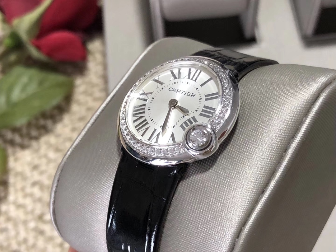 Cartier 卡地亚白气球女款，听说拿着白气球去告白，绝对会成功的哦偷笑