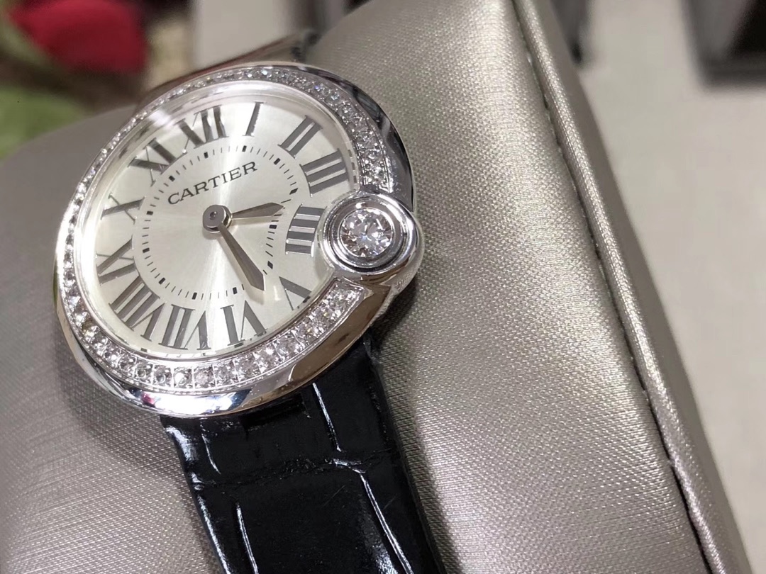 Cartier 卡地亚白气球女款，听说拿着白气球去告白，绝对会成功的哦偷笑