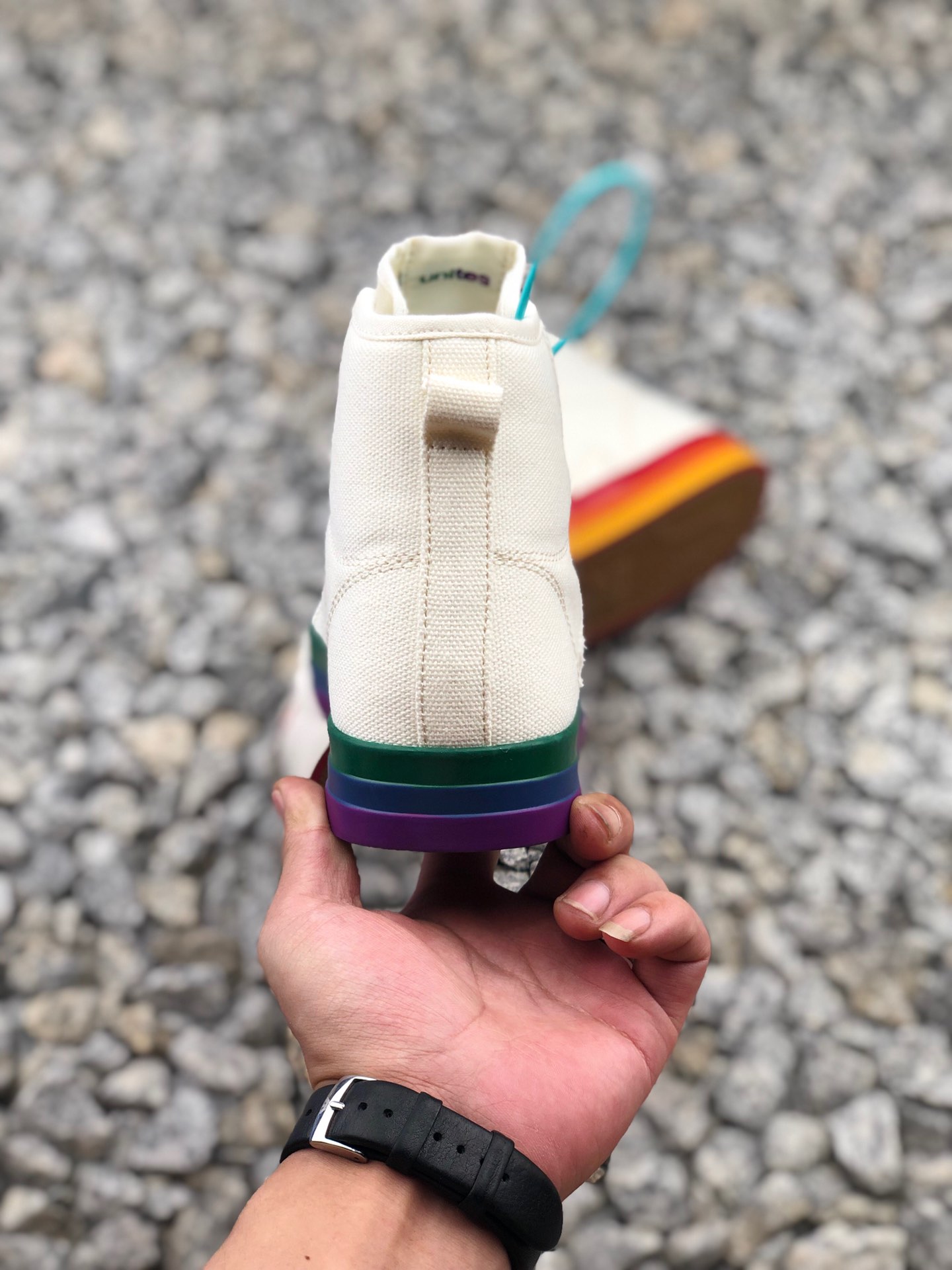 110 Adidas PRIDE NIZZA 全新配色adidas 三叶草PRIDE NIZZA彩虹鸳鸯拼接底 运动休闲帆布高帮鞋  EF2319