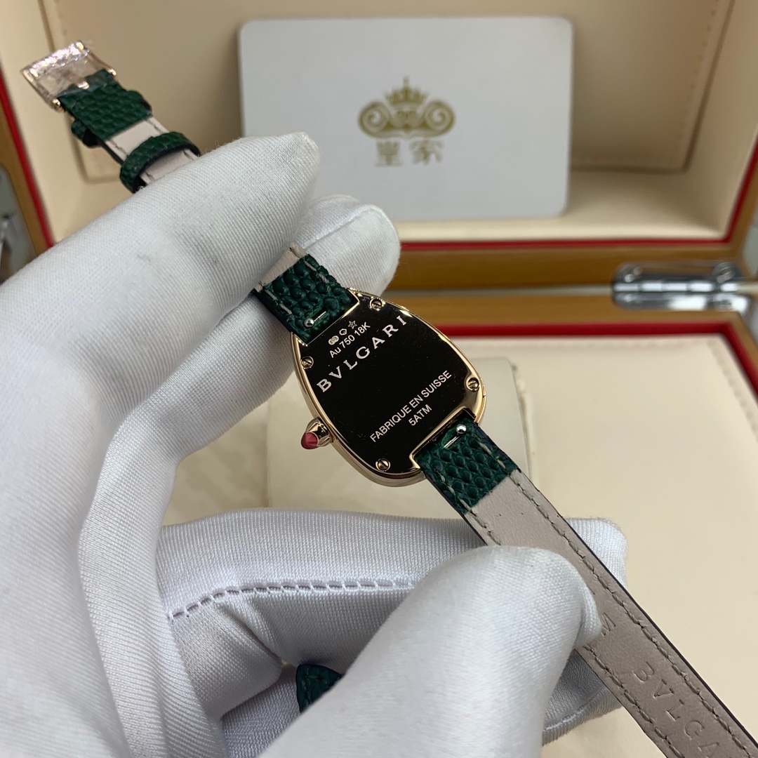 Bvlgari 皇家 宝格丽蛇形表带女款腕表