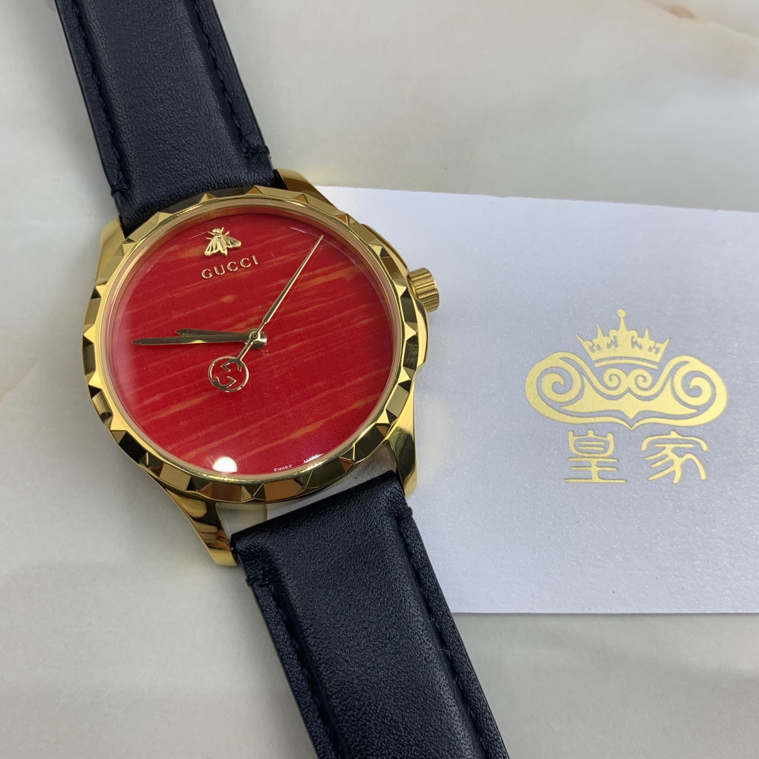 Gucci 皇家 古驰女款红色表盘腕表